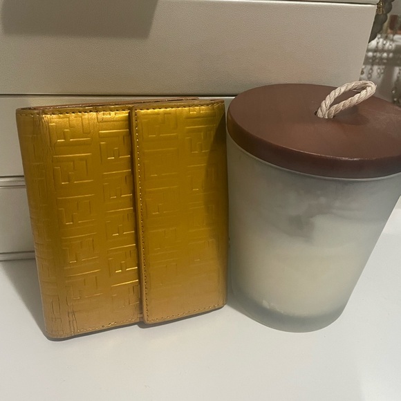 Fendi Zucchino Bifold Compact Wallet in gold metallic monogram; EUC - Picture 9 of 16